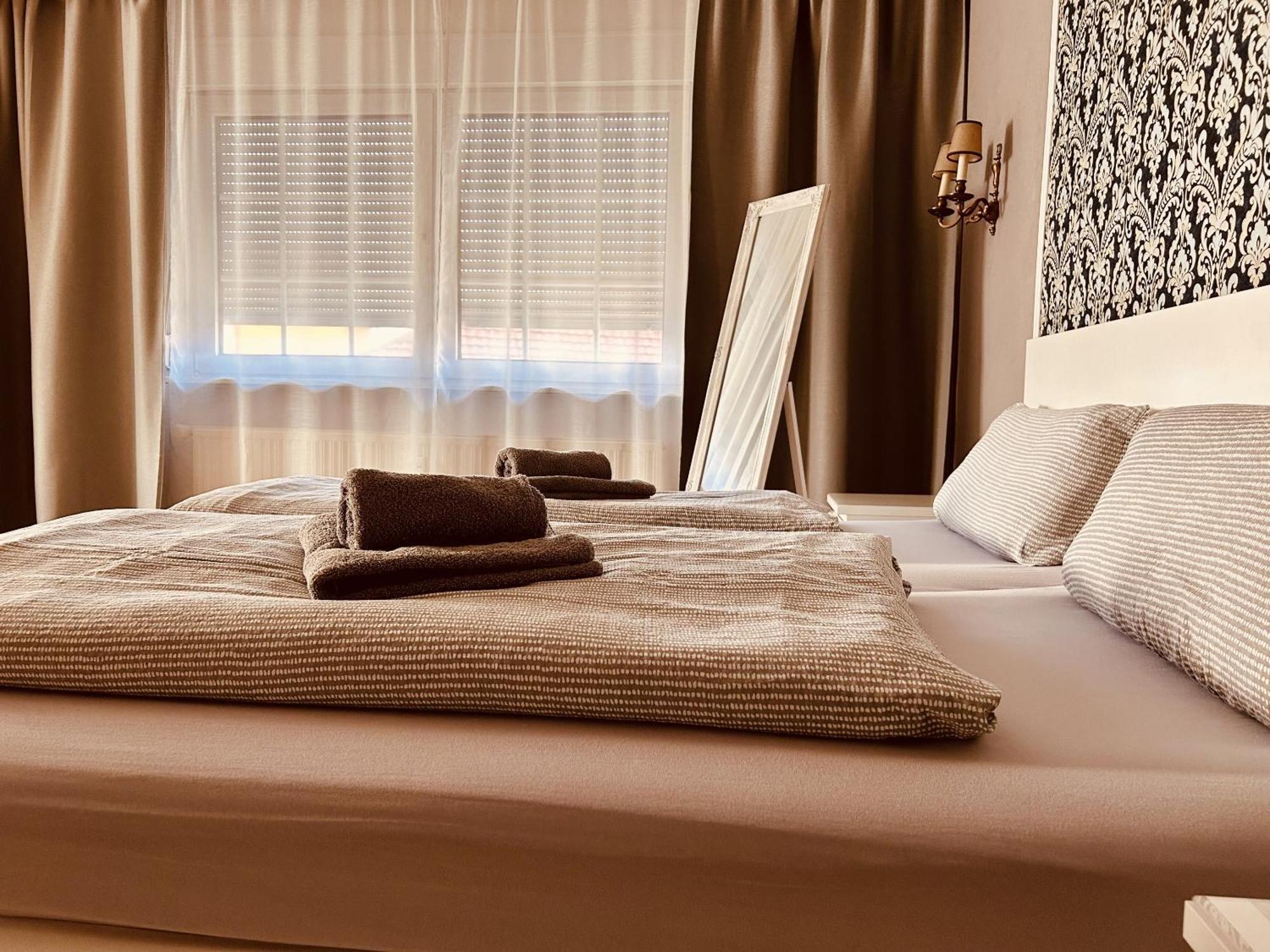 Casa Rehse I Stilvolles Apartment I 24H-Self-Check-In I Kostenlos Parken & Wlan I 55-Zoll-Smart&Kabel-Tv I Oepnv Erfurt Extérieur photo